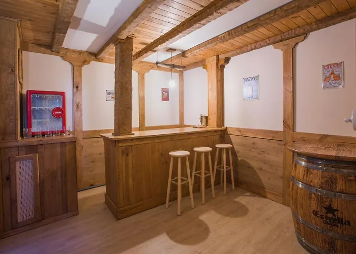 Apartamentos Turisticos Avila La Catedral